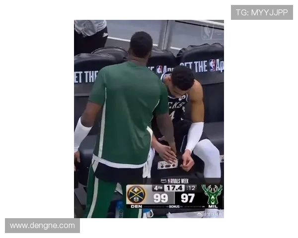 格林20+表现遭质疑 与杜兰特争锋难掩失误 格林20+表现遭质疑 与杜兰特争锋难掩失误